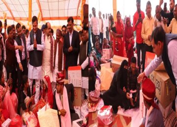 AK Sharma participated in the Mukhyamatri Samuhik Vivah Yojana