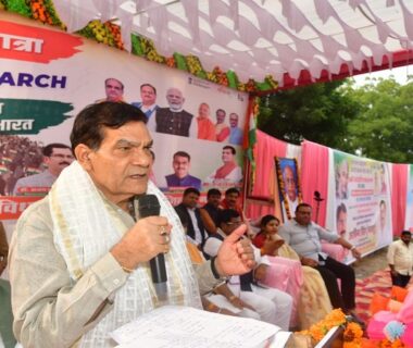 AK Sharma participated in the Unity March program in Jaunpur.
