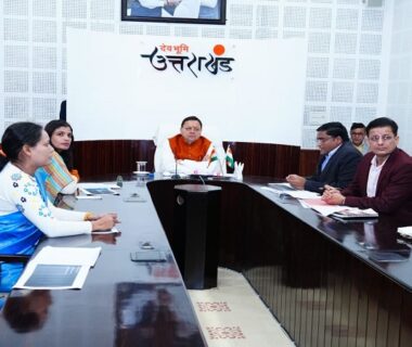 CM Dhami launched the registration of MNREGA workers