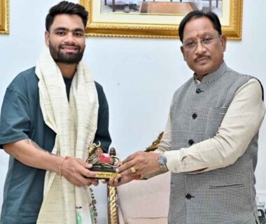 Cricketer Rinku Singh met CM Vishnu Dev Sai.