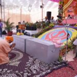 CM Yogi participated in the celebrations organized on the 556th Prakash Parv.