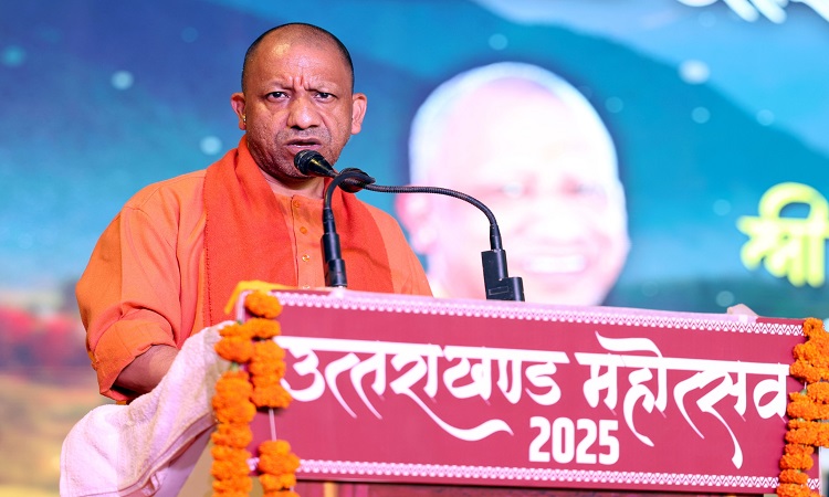 CM Yogi participated in the Uttarakhand festival