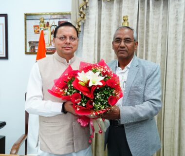 Dr. Mohan Singh Bisht met CM Dhami