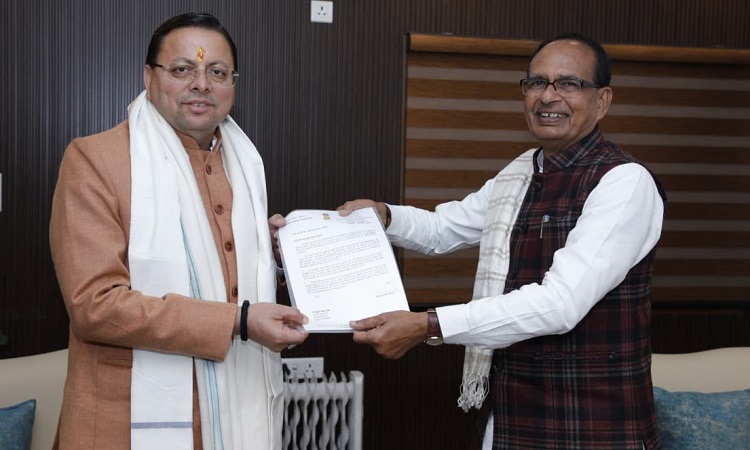 CM Dhami met Shivraj Singh Chauhan
