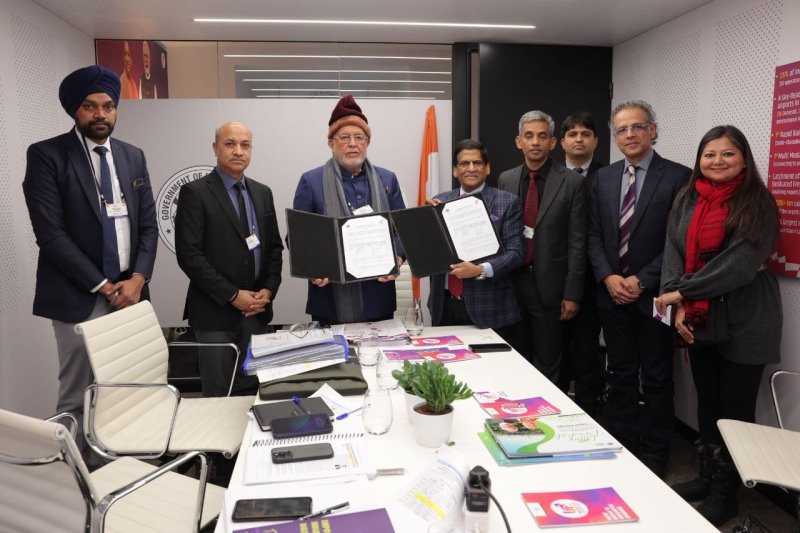 Strong presence of UP in Davos 2026