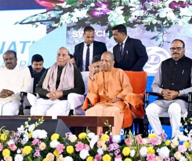 E-bus factory in UP will give a new boost to electric mobility in the country: Kumarswamy