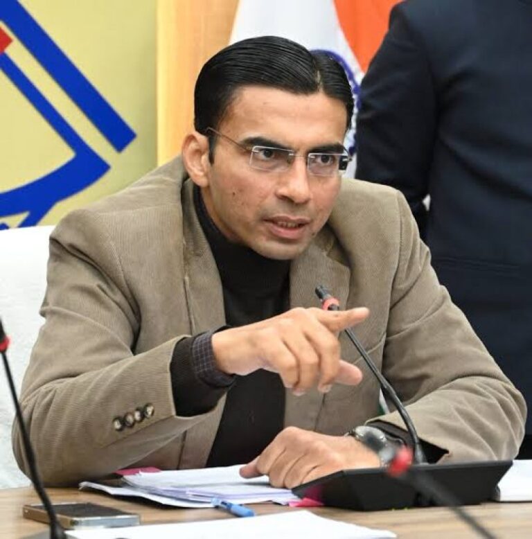Savin Bansal