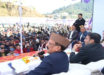 Subodh Uniyal listened to public problems