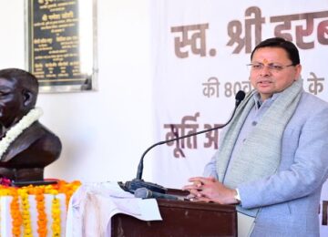 CM Dhami pays tribute to Harbans Kapoor