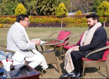 MP Anurag Singh Thakur met with CM Dhami.