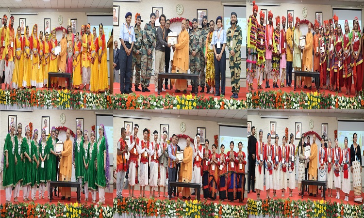 CM Yogi honored artists from different states.