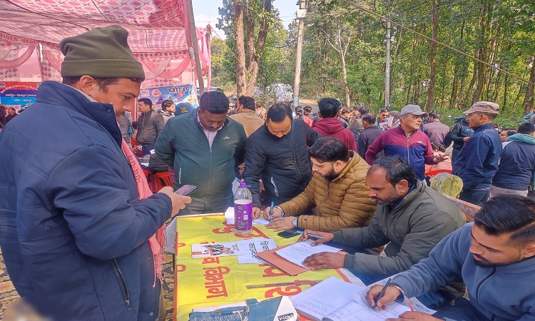 Record of public service camps under the leadership of CM Dhami