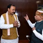 Keshav Maurya met Governor Shiv Pratap Shukla