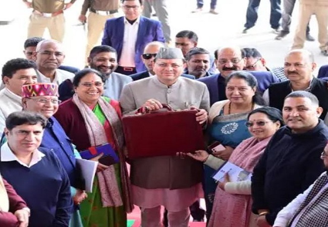 CM Dhami presented the budget