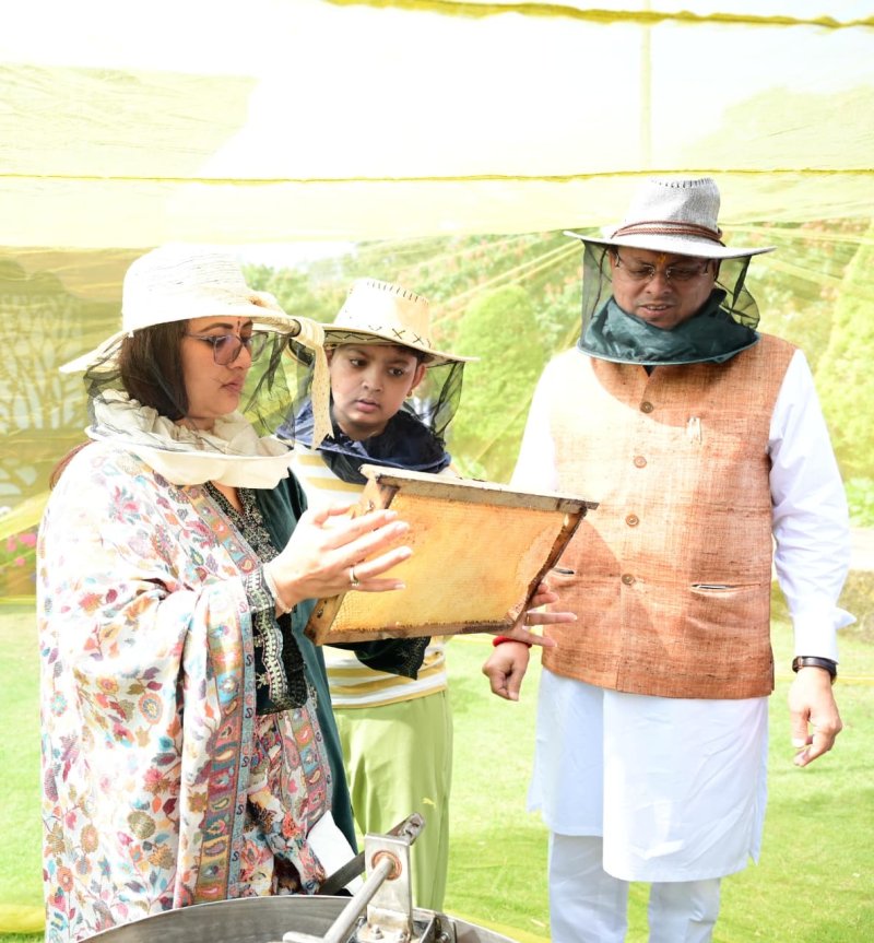 CM Dhami gave instructions to develop '3-B Garden'