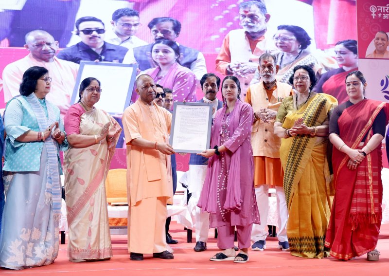 Anganwadi workers get a gift of Rs 38.49 crore