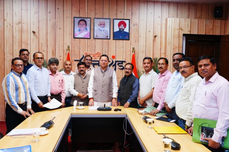 Uttarakhand Diploma Engineers Federation Holds Talks with CM Dhami