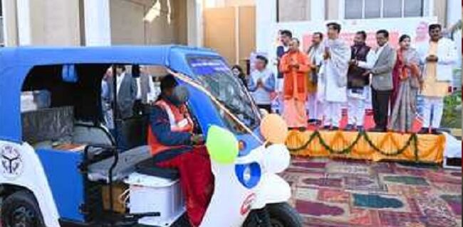 women e-rickshaw pilots