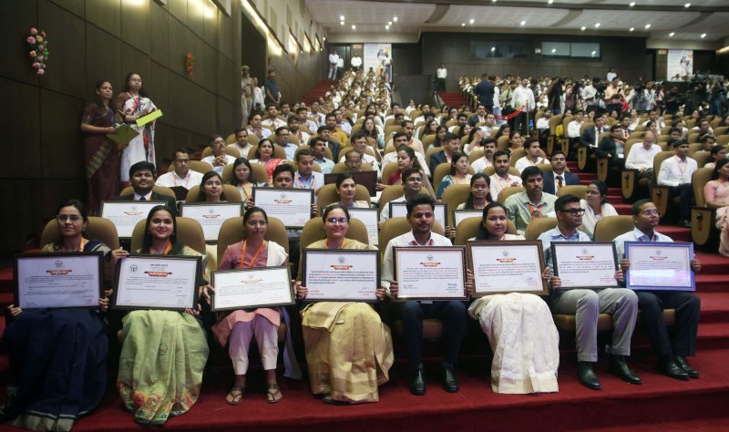 CM Yogi encouraged the newly elected candidates.