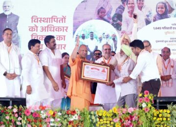 CM Yogi gave allotment letters to the beneficiaries of various schemes.