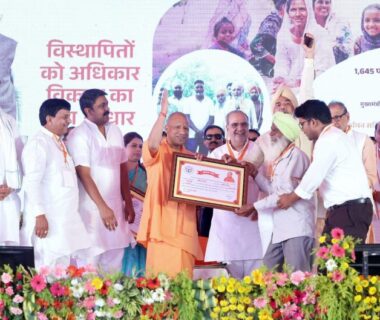 CM Yogi gave allotment letters to the beneficiaries of various schemes.