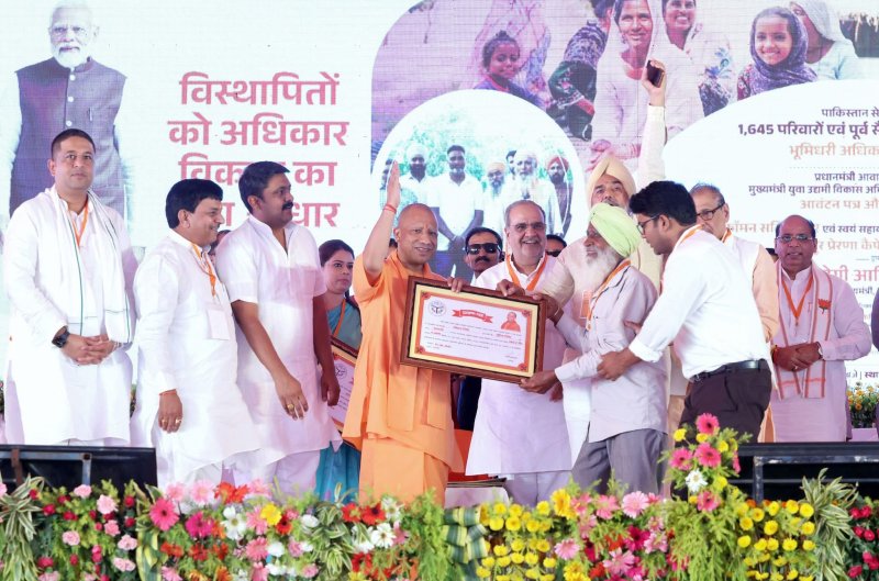 CM Yogi gave allotment letters to the beneficiaries of various schemes.
