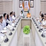 CM-Yogi-Nitin-Gadkari-1