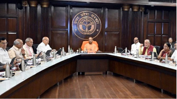 Yogi-Cabinet