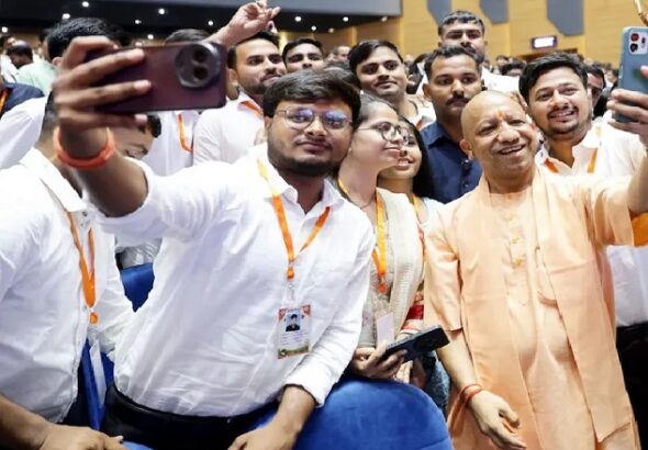 CM-Yogi-34