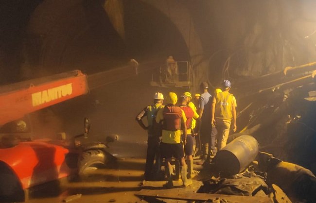 Pipalkoti-Tunnel-accident-1