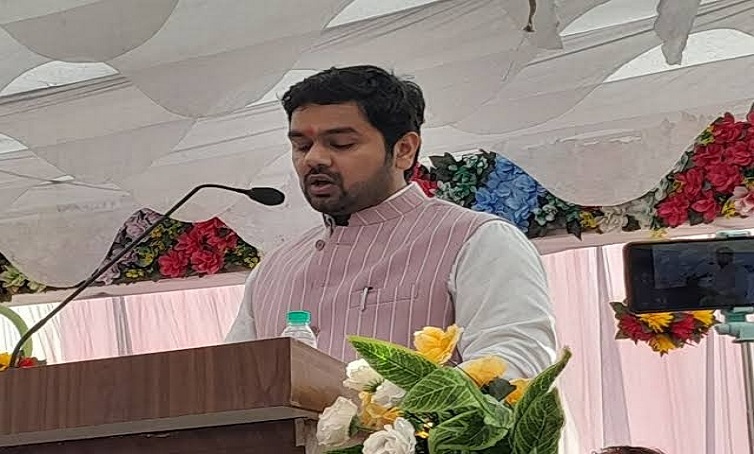 Ukesh-Singh