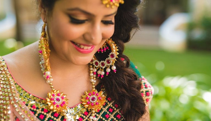 brides to chose earrings,earrings according to face cut,bride earrings,earrings fashion,fashion tips,fashion trends ,फैशन टिप्स, फैशन ट्रेंड्स, ट्रेंडी इयररिंग्स
