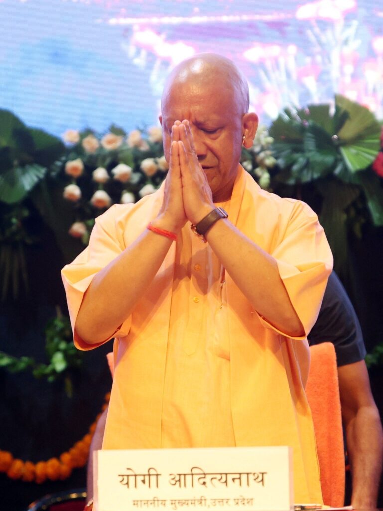 CM-Yogi-16