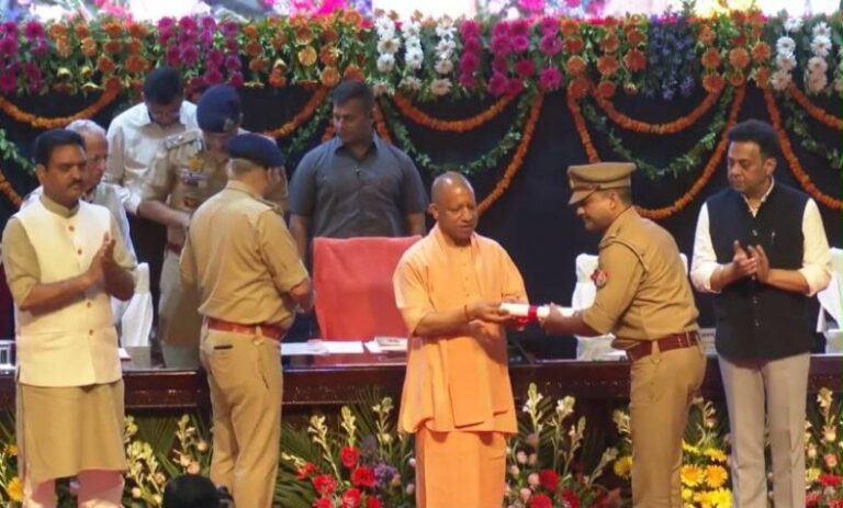 CM Yogi